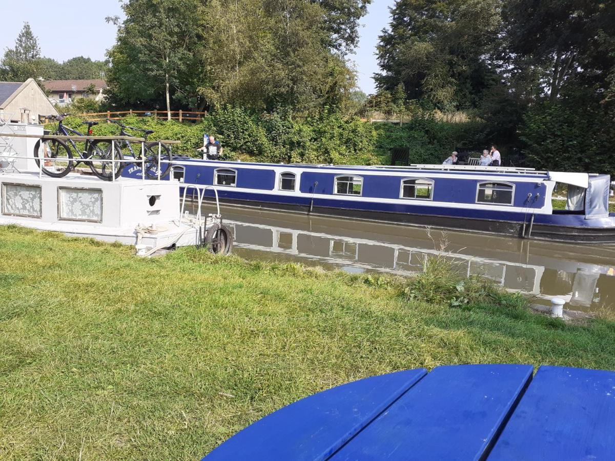 The Barge Inn Bradford-On-Avon Exteriör bild